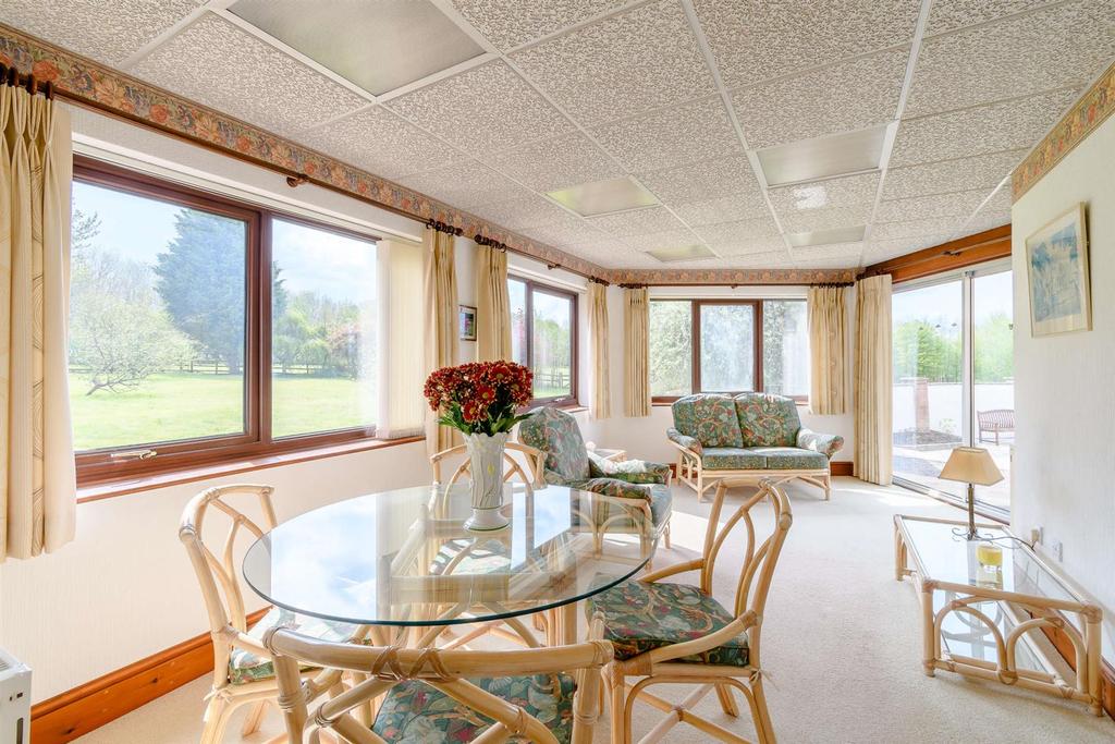 8460511-interior04-800.jpg