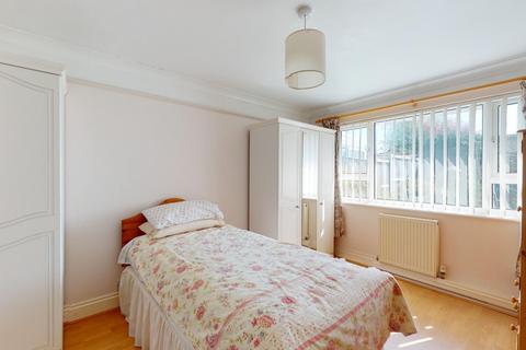 37 Borrowdale Avenue, Ramsgate, CT11 0PS