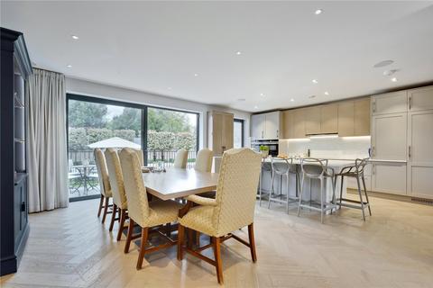 3 Grove End Lane, Esher, KT10 8JA