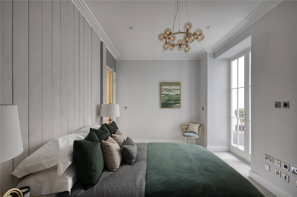 Principal Bedroom