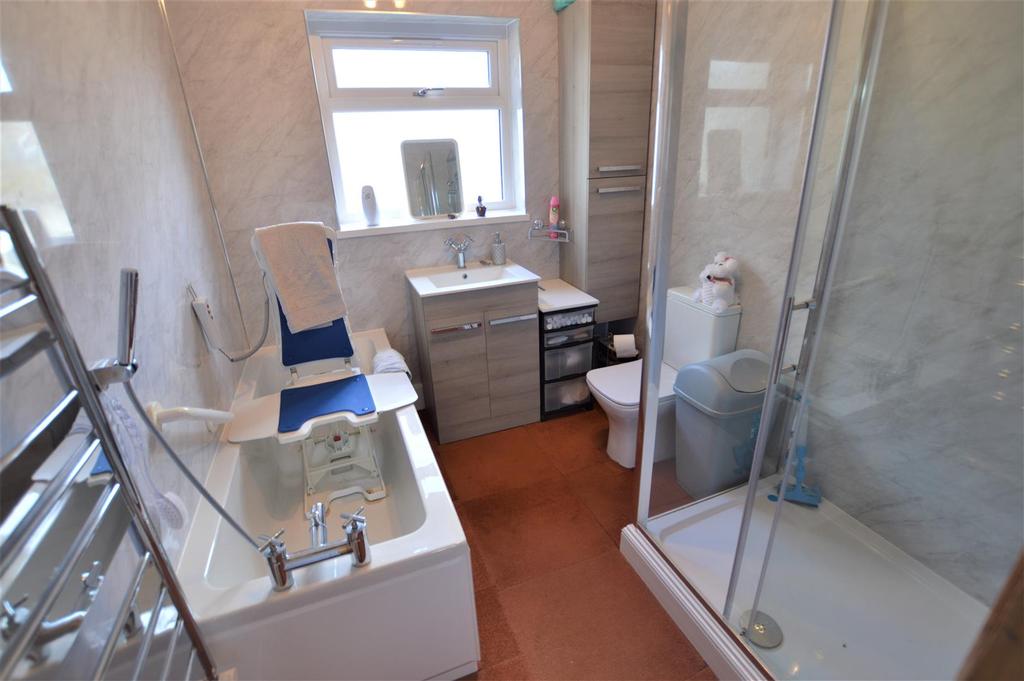 Family bathroom