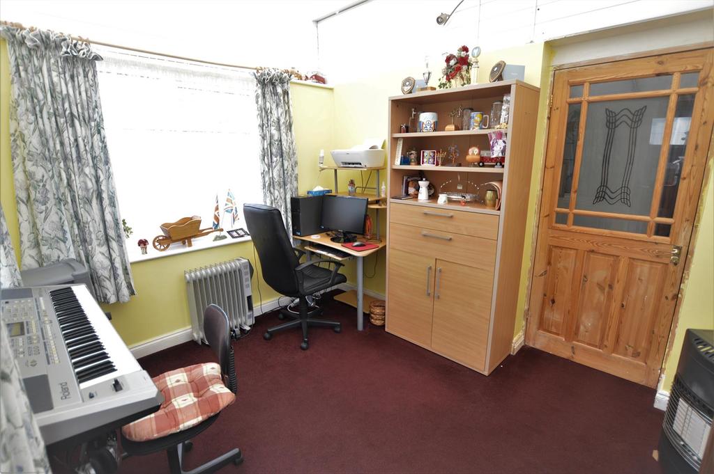 Sun-room1.JPG