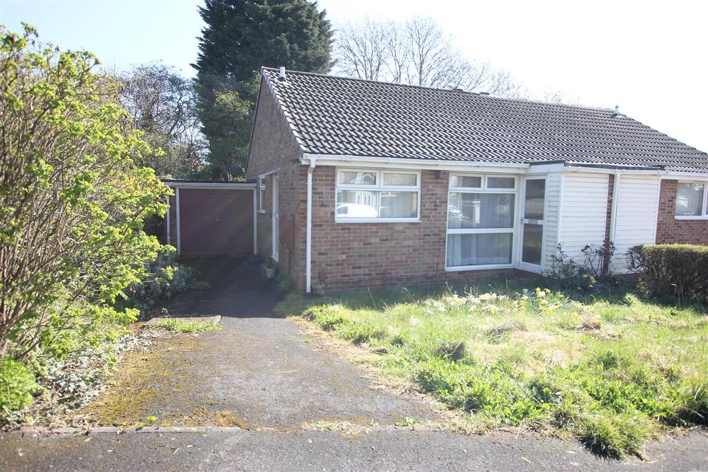 Mossbank Grove, Darlington 2 bed semidetached bungalow £95,000