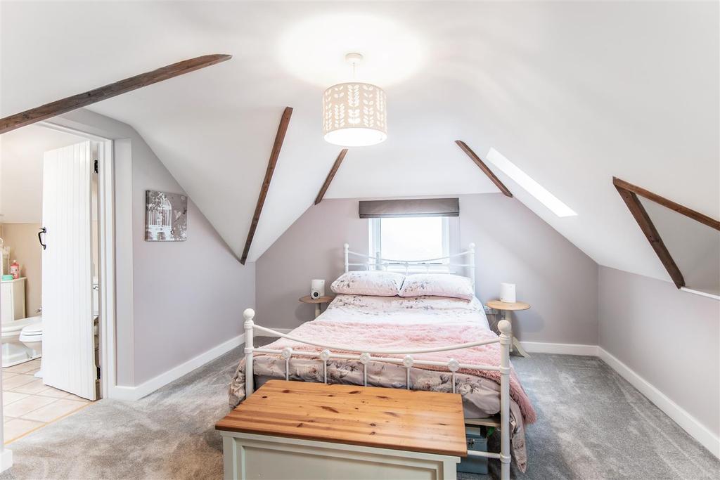 8462208-interior19.jpg
