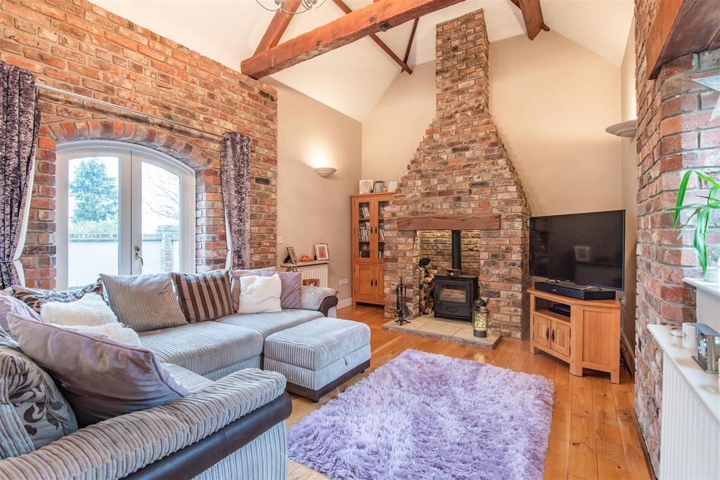 8462208-interior14.jpg