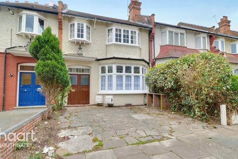 81a Woodberry Avenue, London, N21 3LG