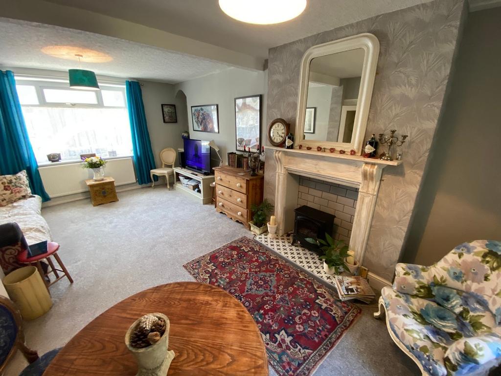 Margaret Street Treherbert Treorchy 3 bed end of terrace house £115,000