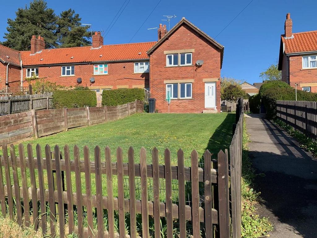 7 Ryedale View, Kirkbymoorside YO62 6EH 2 bed terraced house for sale