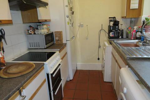 23 Leslie Road, Northampton, NN2 6BD