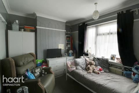 28 Hearns Road, Orpington, BR5 3NG
