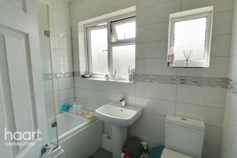 28 Hearns Road, Orpington, BR5 3NG