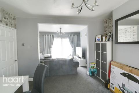 28 Hearns Road, Orpington, BR5 3NG