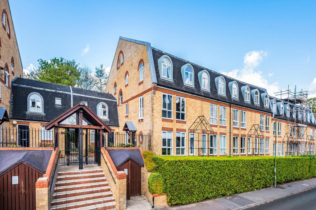 The Alders, West Wickham 2 bed £365,000