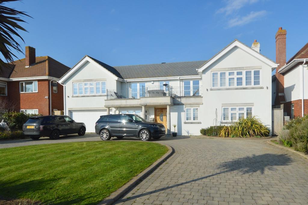 Thorpe Bay Gardens, Thorpe Bay, SS1 4 bed detached house £1,700,000