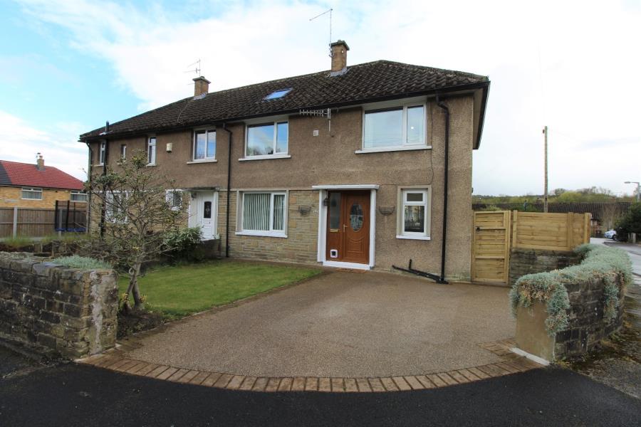 Glenwood Avenue, Baildon, Shipley, West Yorkshire, BD17 5SB 3 bed semi