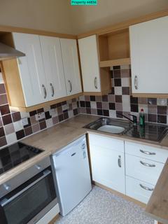 2 bedroom flat to rent, Ripon Drive, Glasgow