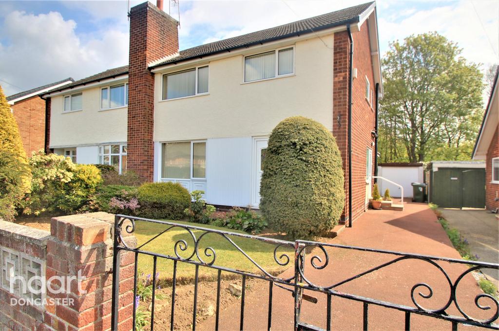 Cleveland Road, Doncaster 3 bed semidetached house £140,000