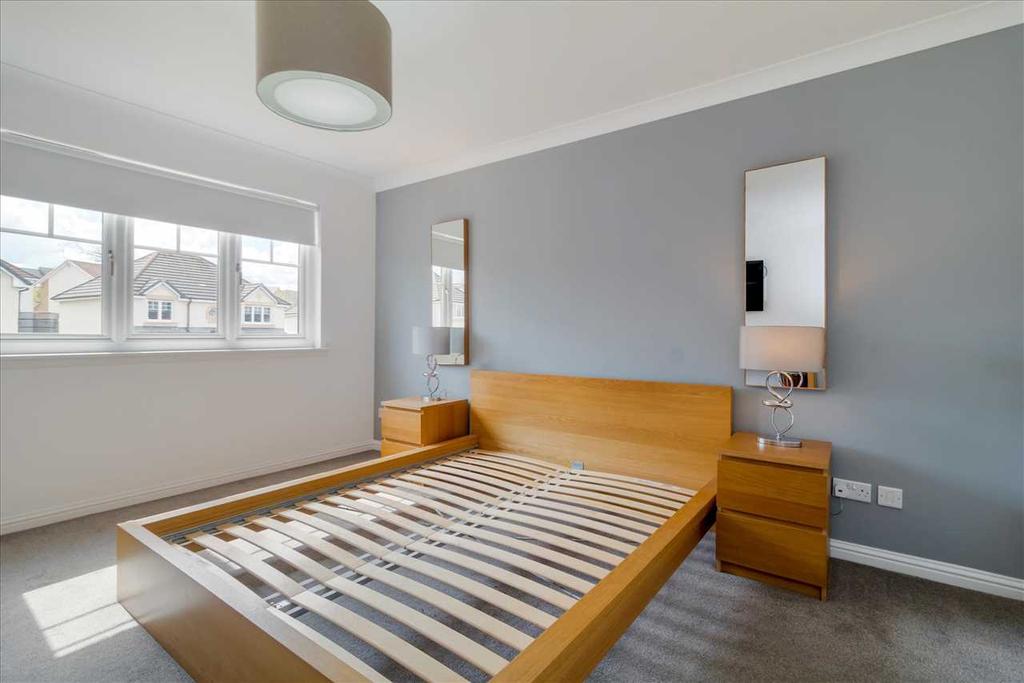 Bedroom One (1)