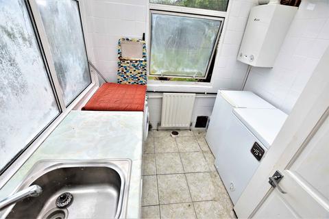 1 Beech Road, Feltham, TW14 8AH
