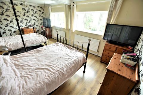 1 Beech Road, Feltham, TW14 8AH