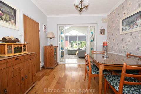 4 bedroom semi-detached house for sale, Oxford Road, Gosport