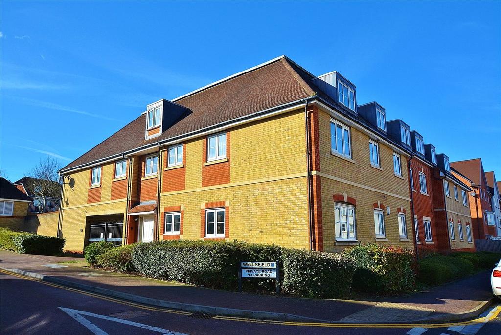Wellsfield, Aldenham Road, Bushey, Herts, WD23 2 bed apartment £1,400