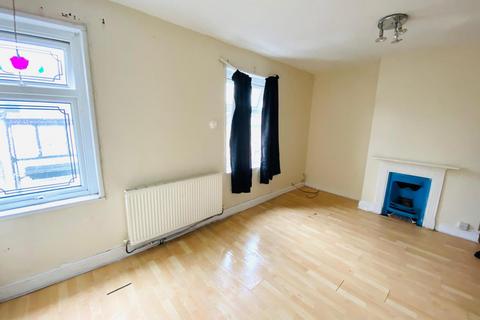 2 bedroom terraced house to rent, 84 Ivanhoe Street, Dudley, DY2 0YA