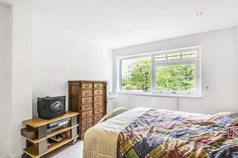 17 Crescent Wood Road, London, SE26 6RT