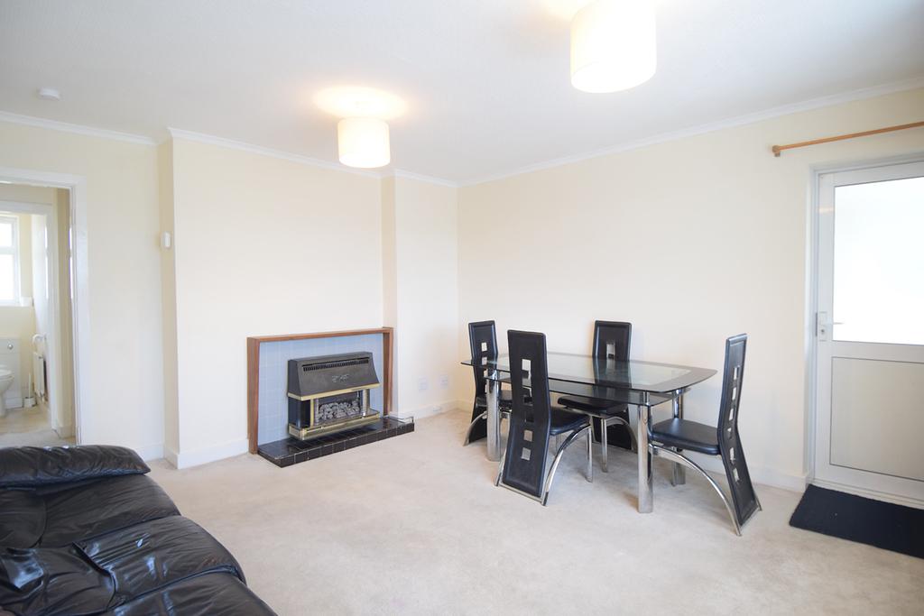 2 Bedroom Flat  Southall
