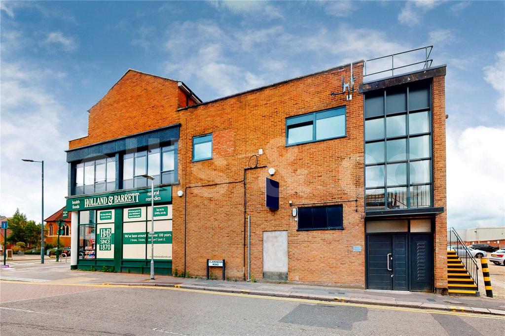 Shenley Road, Borehamwood, Herts, WD6 1 bed apartment £267,500