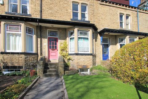 13 Park Grove, Shipley, BD18 4DR