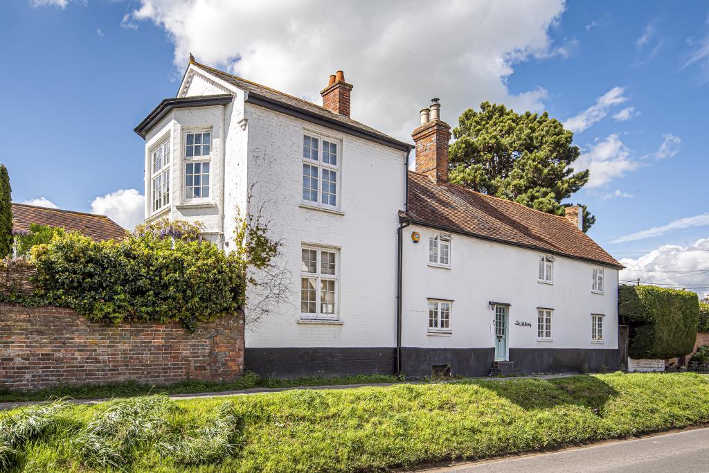 Harwell, Oxfordshire, OX11 4 bed semidetached house for sale £1,000,000