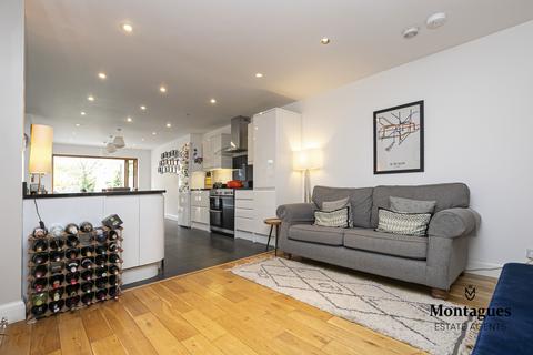 81 Lindsey Street, Epping, CM16 6RD