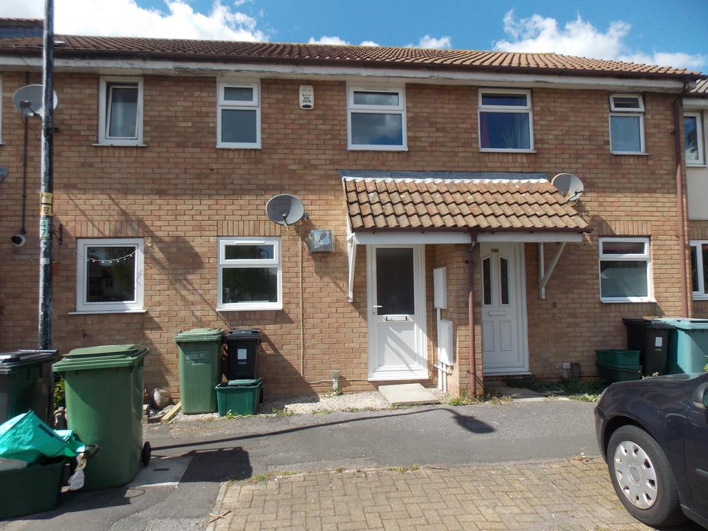 Oaktree Crescent, Bradley Stoke... 2 bed terraced house to rent £