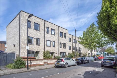 59 Daubeney Road, London, E5 0EE