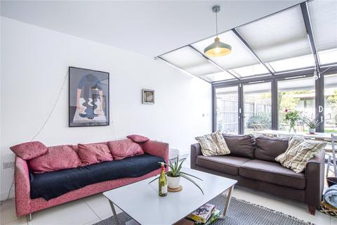 59 Daubeney Road, London, E5 0EE