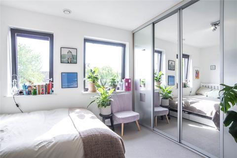 59 Daubeney Road, London, E5 0EE