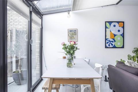 59 Daubeney Road, London, E5 0EE