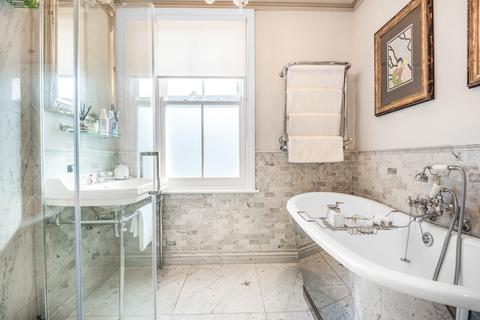 4 Quentin Road, London, SE13 5DQ