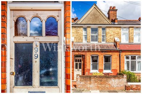 199 Hewitt Avenue, London, N22 6QG