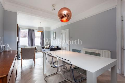 199 Hewitt Avenue, London, N22 6QG