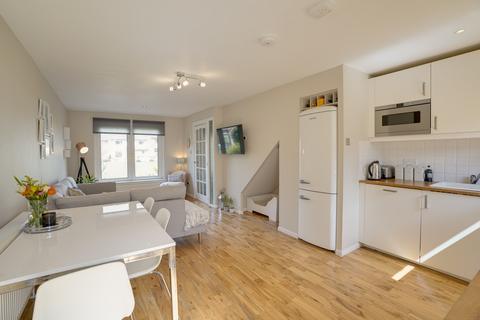 29 Buckstone Howe, Edinburgh, EH10 6XF