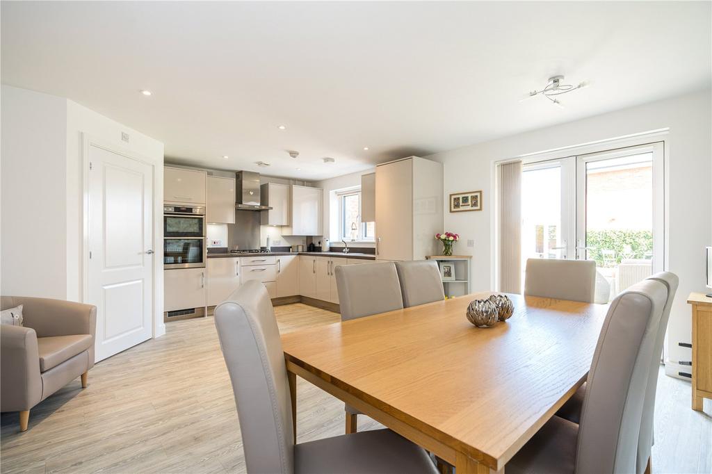 Kitchen Dinning