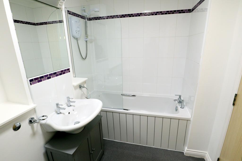 Bathroom (2)