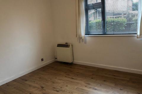 1 bedroom flat to rent, Sefton Court, Enfield
