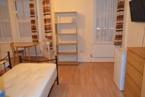 House share to rent, Green Lanes, Palmers Green