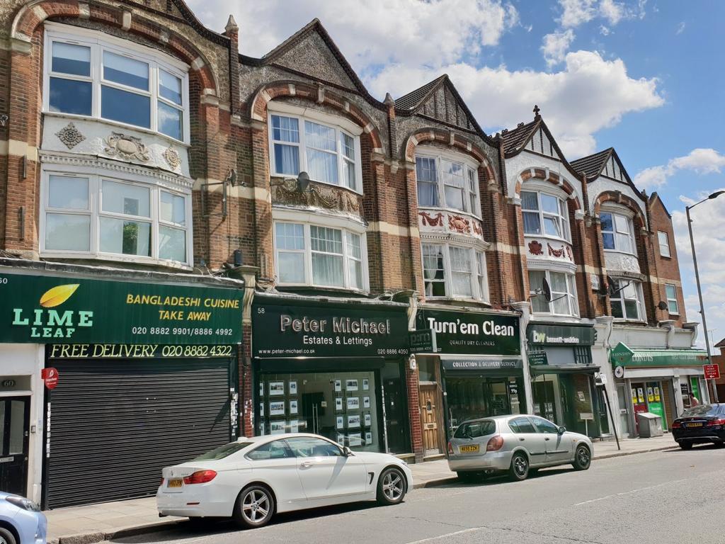 Aldermans Hill, Palmers Green 2 bed flat £1,575 pcm (£363 pw)
