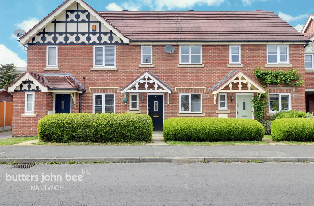 Clonners Field, Nantwich 2 bed mews £175,000
