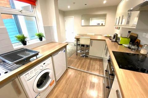 66 Queens Road, Caversham, Reading, RG4 8DL