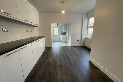 undefined, Mayes Road, Wood Green